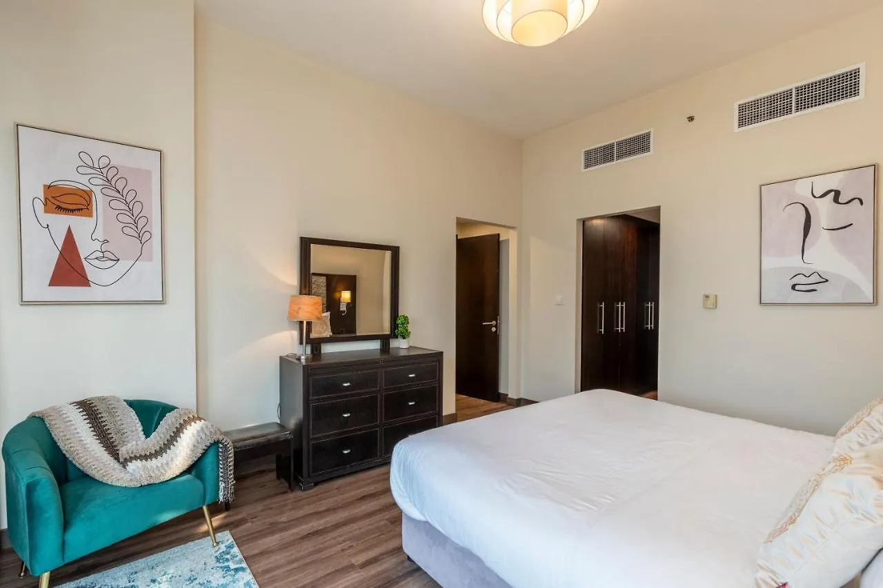 Beautiful Huge 2 Bed Room Apartment Dubai Vereinigte Arabische Emirate