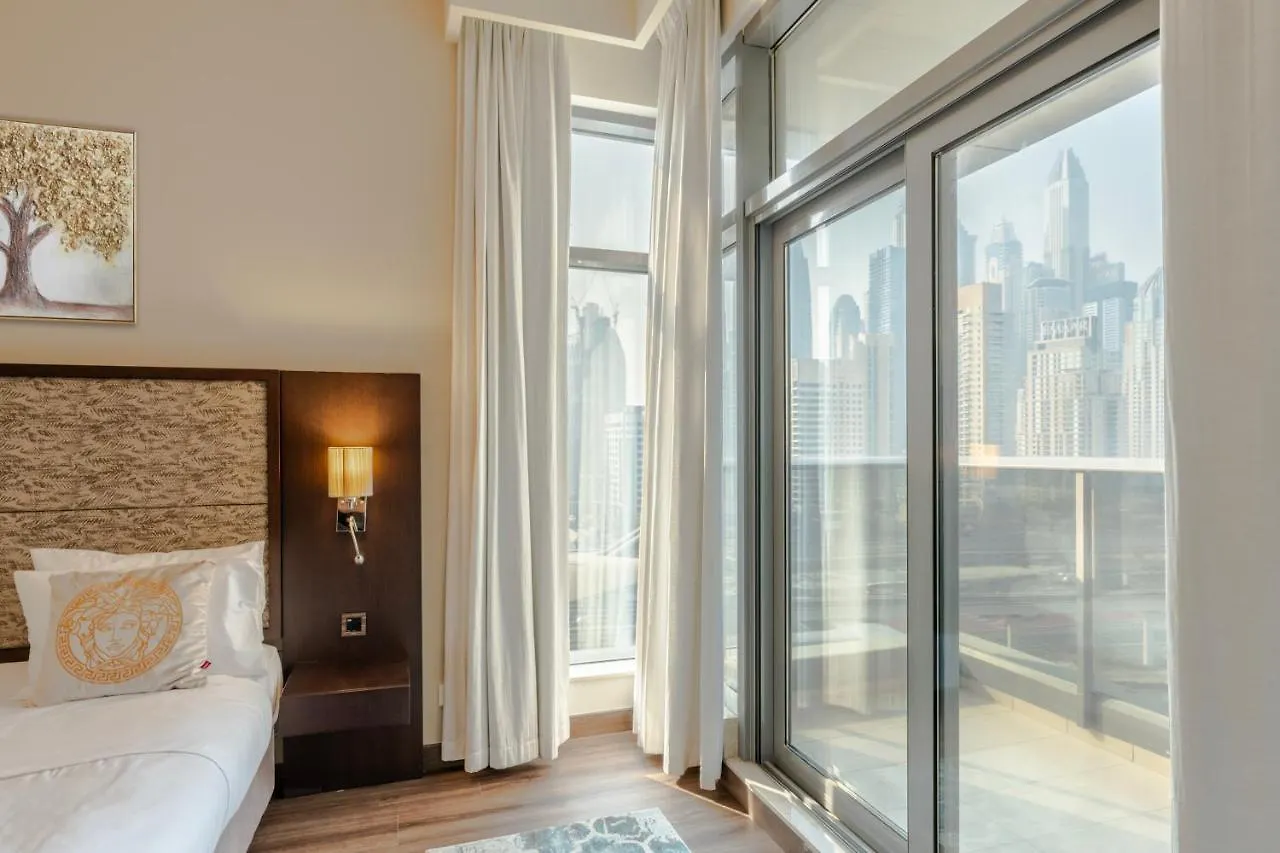 Beautiful Huge 2 Bed Room Apartment Dubai