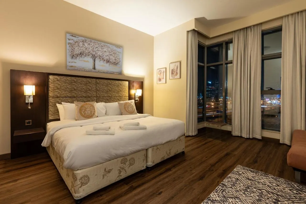 Beautiful Huge 2 Bed Room Apartment Dubai